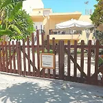 Apartment Family Yard House *
