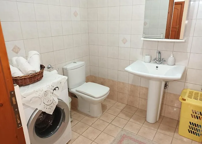 Family Yard House Kos