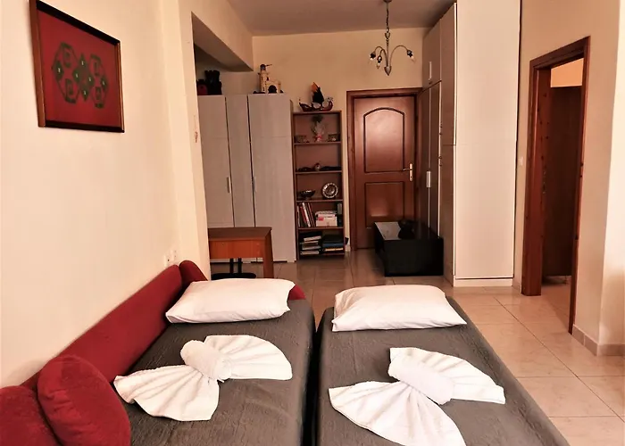 Family Yard House Apartament