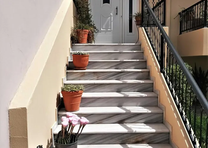 Family Yard House Apartament *