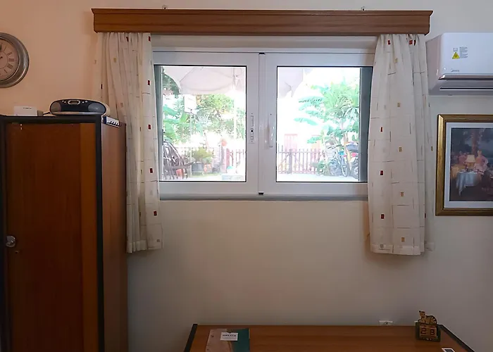 Family Yard House Apartament Kos