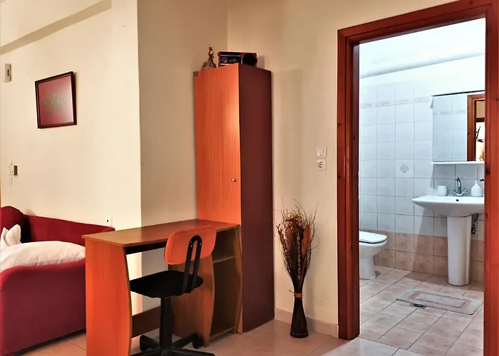 Apartman Family Yard House