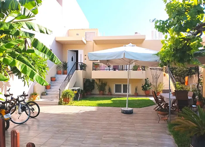 Family Yard House Apartman